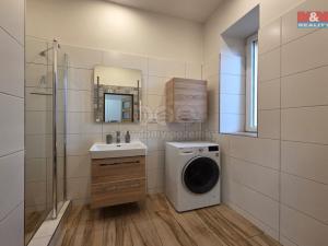 Pronájem bytu 4+1, Cheb, Májová, 117 m2