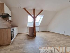 Pronájem bytu 3+kk, Plzeň, Prvomájová, 78 m2