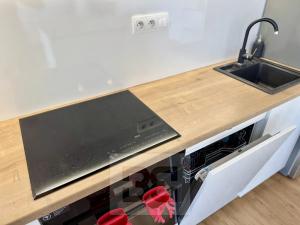Pronájem bytu 2+kk, Zlín, Lorencova, 58 m2