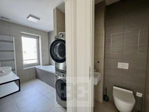 Pronájem bytu 2+kk, Zlín, Lorencova, 58 m2