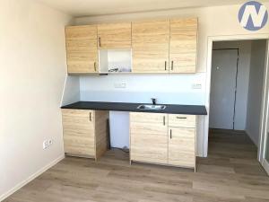 Pronájem bytu 1+kk, Prachatice, nám. Přátelství, 21 m2