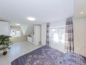 Prodej ubytování, Praha - Sedlec, Při hranici, 314 m2