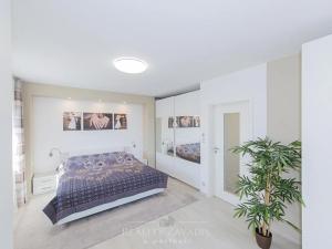 Prodej rodinného domu, Praha - Suchdol, Osvobození, 314 m2