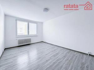 Pronájem bytu 3+1, Klášterec nad Ohří, Školní, 66 m2