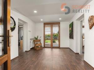 Prodej rodinného domu, Velké Bílovice, nám. Osvoboditelů, 350 m2