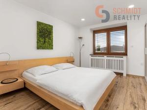 Prodej rodinného domu, Velké Bílovice, nám. Osvoboditelů, 350 m2