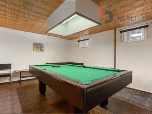 Prodej rodinného domu, Velké Bílovice, nám. Osvoboditelů, 350 m2