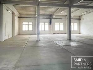 Pronájem skladu, Vrátkov, 1170 m2