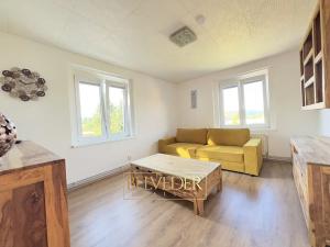 Pronájem bytu 3+1, Teplice, Slovenská, 76 m2
