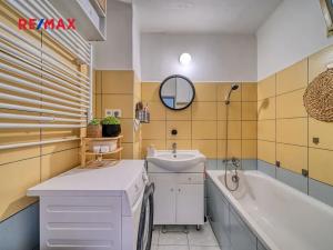 Prodej bytu 2+1, Přelouč, Kladenská, 45 m2