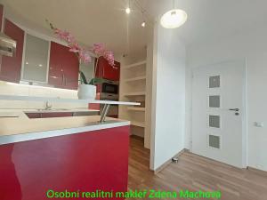 Pronájem bytu 3+kk, Praha - Háje, Brechtova, 67 m2