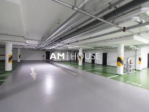 Pronájem bytu 2+kk, Praha - Holešovice, Sanderova, 52 m2