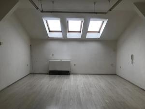 Pronájem kanceláře, Praha, 30 m2