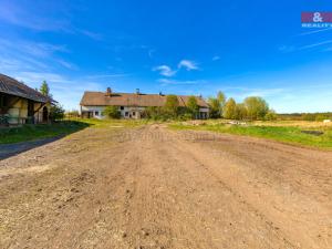 Prodej zemědělského objektu, Černovice, 4026 m2