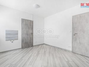 Pronájem výrobních prostor, Mladá Boleslav, U přejezdu, 497 m2