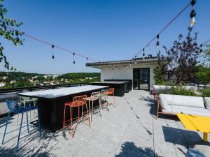 Pronájem bytu 2+kk, Praha - Modřany, Československého exilu, 58 m2