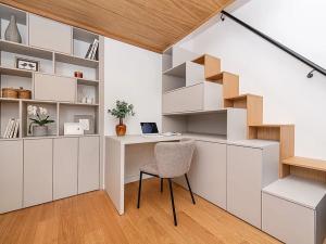 Pronájem bytu 1+kk, Praha - Vinohrady, Korunní, 30 m2