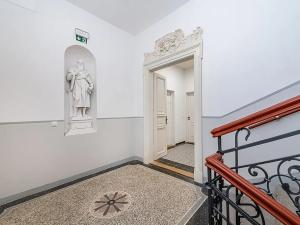 Pronájem bytu 1+kk, Praha - Vinohrady, Korunní, 30 m2