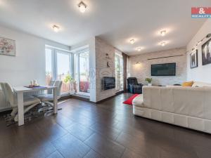 Prodej bytu 3+kk, Mukařov - Srbín, Choceradská, 69 m2
