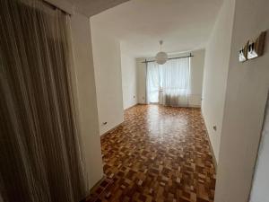 Prodej bytu 2+1, Praha - Strašnice, Na hroudě, 51 m2