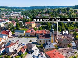 Prodej rodinného domu, Úpice, náměstí T. G. Masaryka, 640 m2