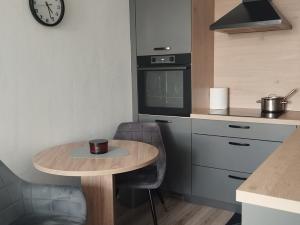 Prodej bytu 1+kk, Most, Česká, 33 m2