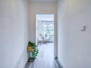 Pronájem bytu 1+1, Děčín - Děčín IX-Bynov, Na Vyhlídce, 34 m2