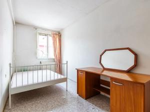 Prodej obchodního prostoru, Praha - Kobylisy, Klapkova, 246 m2