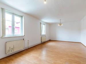 Prodej obchodního prostoru, Praha - Kobylisy, Klapkova, 246 m2