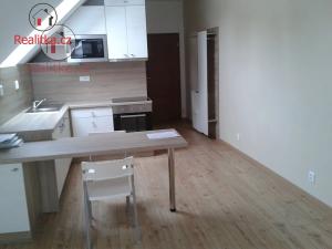 Pronájem bytu 2+kk, Jindřichův Hradec, 40 m2
