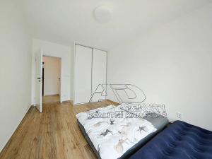 Pronájem rodinného domu, Roudné, 160 m2