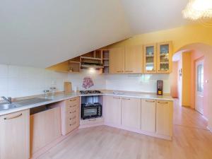 Prodej rodinného domu, Kryry, Pivovarská, 290 m2