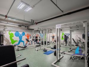 Pronájem kanceláře, Praha - Chodov, Líbalova, 61 m2