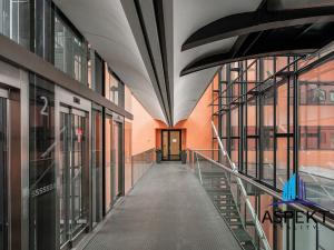Pronájem kanceláře, Praha - Chodov, Líbalova, 456 m2