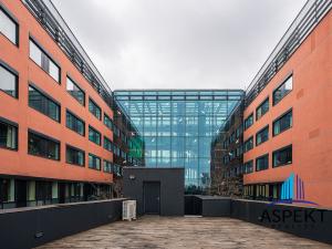 Pronájem kanceláře, Praha - Chodov, Líbalova, 456 m2