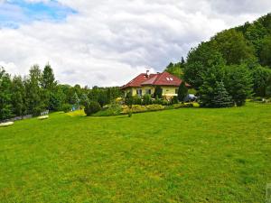 Prodej rodinného domu, Mírová pod Kozákovem - Sekerkovy Loučky, 98 m2