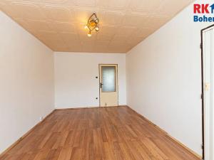 Prodej bytu 3+1, Praha - Kolovraty, K vrbě, 61 m2