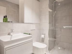 Prodej bytu 1+kk, Praha - Suchdol, Suchdolské náměstí, 28 m2