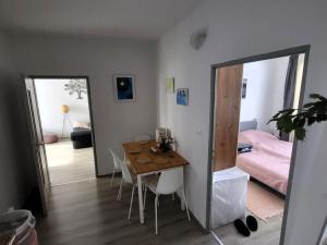 Pronájem bytu 3+1, Strakonice - Přední Ptákovice, Povážská, 74 m2