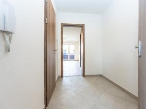 Pronájem bytu 1+kk, Praha - Háje, Výstavní, 33 m2