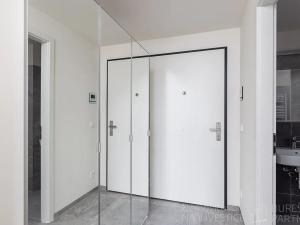 Pronájem bytu 1+kk, Praha - Modřany, Mezi vodami, 31 m2