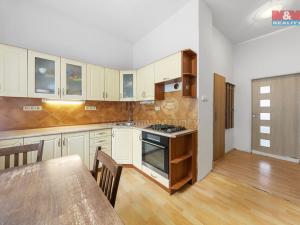 Prodej bytu 2+1, Benešov nad Ploučnicí, Českolipská, 56 m2