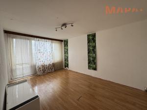 Pronájem bytu 2+1, Chomutov, Holešická, 62 m2