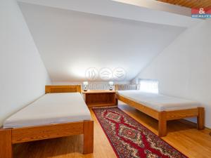 Prodej rodinného domu, Srnín, 342 m2