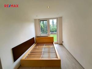 Pronájem bytu 2+kk, Kladno, Čs. armády, 40 m2