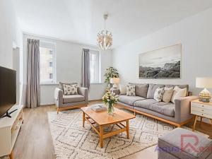 Prodej bytu 3+1, Karlovy Vary, Závodu míru, 66 m2
