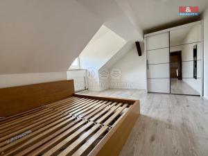 Pronájem bytu 2+kk, Kladno - Švermov, Havlíčkovo nám., 39 m2