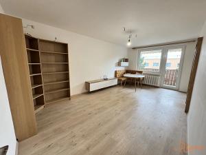 Pronájem bytu 3+1, Unhošť, 1. máje, 76 m2