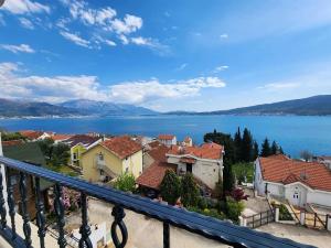 Prodej bytu 2+kk, Bijela, Černá Hora, 48 m2