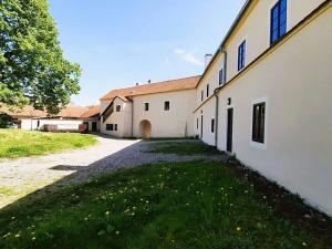 Pronájem bytu 2+kk, Předklášteří, Porta coeli, 68 m2